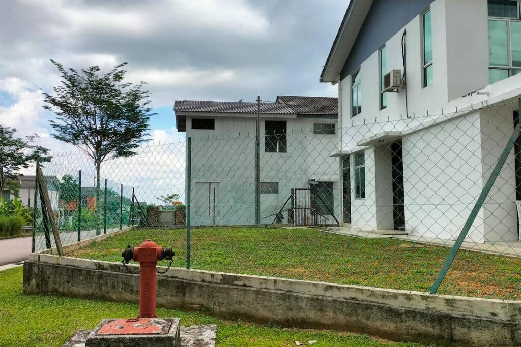 Iris 55 Corner Lot House Spacious Outdoor With Wi-Fi Johor Bahru Esterno foto