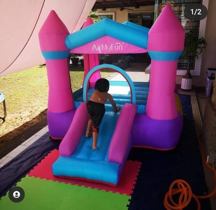 Iris 55 Corner Lot House Spacious Outdoor With Wi-Fi Johor Bahru Esterno foto